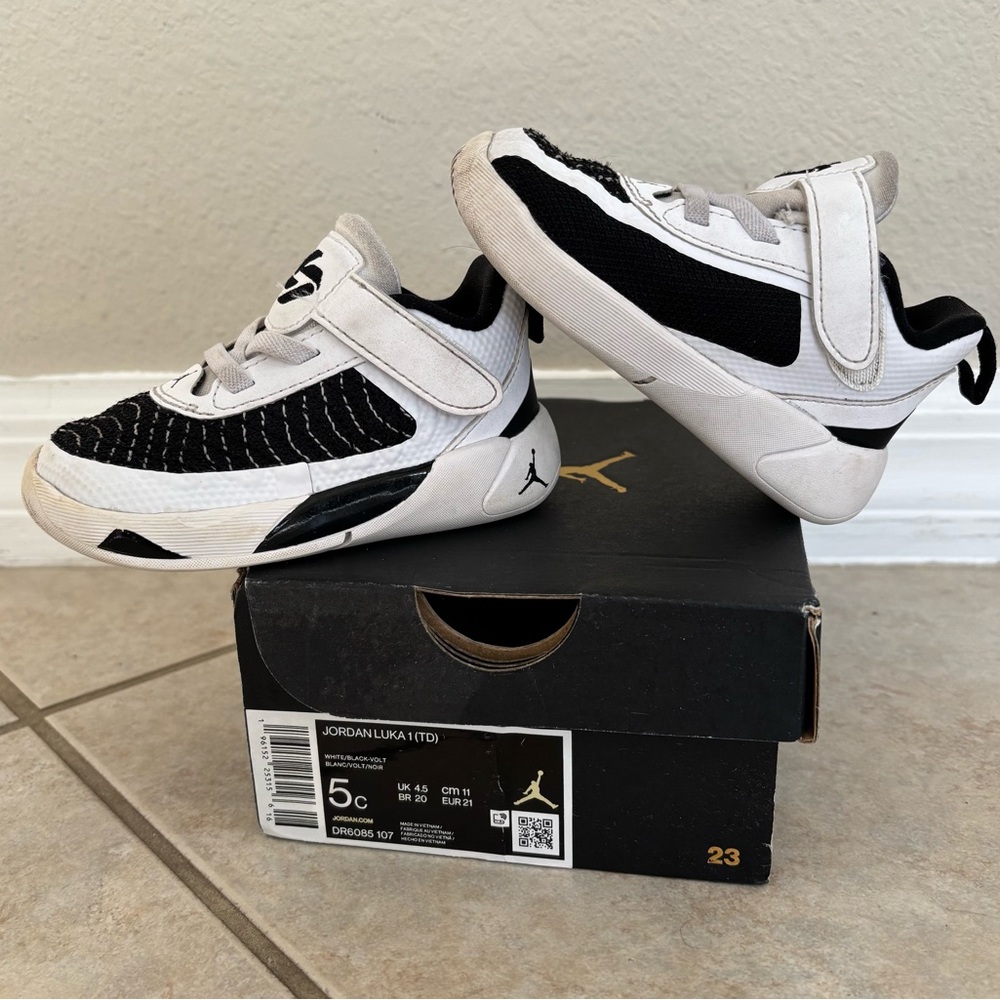 Jordan Luka 1 Kids' Black and White Velcro Sneakers. Size 5C